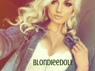 BlondieeDoll