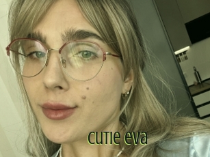 Cutie_eva