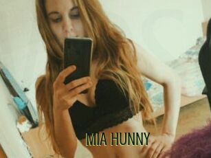 MIA_HUNNY