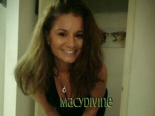 Macy_Divine