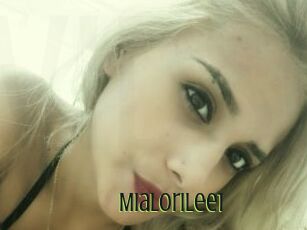 MiaLoriLee1