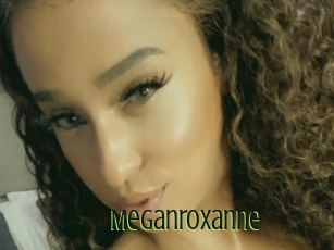 Meganroxanne