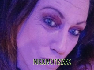 NikkiVonSixxx