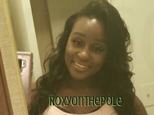 RoxyOnThePole