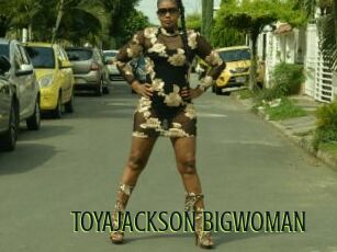 TOYAJACKSON_BIGWOMAN