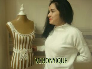 VERONYIQUE